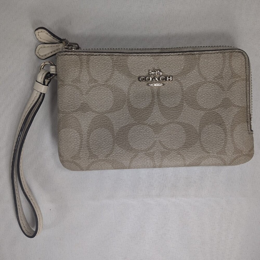 Coach Monogram Wristlet Cream Khaki Chalk Double Corner Zip F87591 MSRP$98
